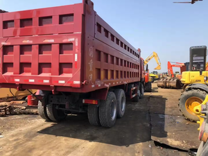 Nouvel état HOWO 8X4 10 pneus camion à benne basculante 420hp Euro 3 tracteur diesel direction gauche lourd à vendre - Product Image 4