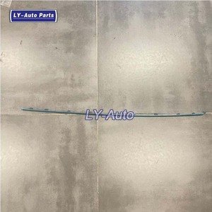 A2048853121 2048853121 Modanatura Centrale Paraurti Posteriore per <span class=keywords><strong>Mercedes</strong></span> Benz <span class=keywords><strong>Classe</strong></span> <span class=keywords><strong>C</strong></span> W205 C250 W204 - Product Image 3