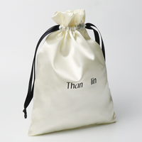 Pochette cosmétique en satin de soie épais noir de luxe en gros Sac de rangement à cordon pour cadeau