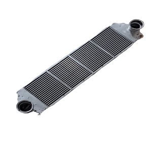 7E0145804B อินเตอร์คูลเลอร์สำหรับ <span class=keywords><strong>VW</strong></span> Multivan Caravelle ผู้ขนส่ง T5/T6 1.9TDI 2.0TD 2.5TDI 2014-2015 7H0145804A 7H0145804B 07103116 - Product Image 1
