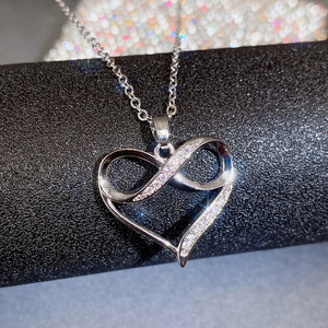 Collier pendentif Cœur Infini pour Femme, Chaîne de Clavicule Style Doux, Bijou Tendance - Product Image 2