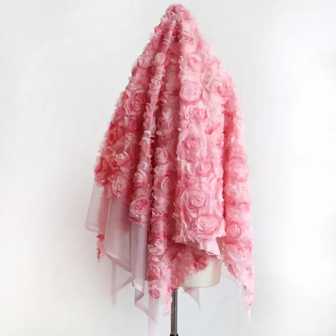 Nuevo punto, venta al por mayor, tela de red tridimensional, cinta rosa, tela bordada, 3D, pequeña rosa, vestido de novia, tela decorativa