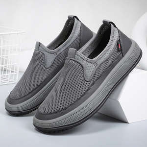 Chaussures décontractées pour hommes, style 'Dad Shoes', en tissu 'Old Beijing', respirantes, anti-odeur, à enfiler, en maille unie, pour l'été, grandes tailles, transfrontalières - Product Image 2