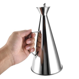 In acciaio inossidabile senza gocciolamento olio a prova di olio impilabile resistente Dispenser per olio salsa di soia olio d'oliva con contenitore per alimenti - Product Image 2