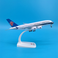 Modèle d'avion Airbus A380 de China Southern Airlines de 18 cm, échelle 1:400, en alliage de zinc, pour collection du Nouvel An