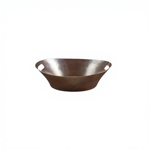 Lavabo de baño de cobre liso envejecido hecho a mano tradicional ovalado, decoración de lujo para el hogar, lavabo de baño de cobre - Product Image 1