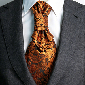 Cravate Ascot à quatre plis pour homme, pré-nouée, style anglais, accessoire rétro pour mariage et banquet, ajustable, à volants, unie - Product Image 4