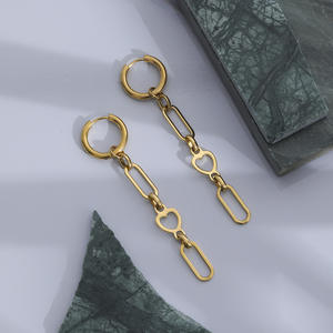 Boucles d'oreilles pendantes en acier inoxydable plaqué or pour femme Circulaire Creux Coeur Charm Link Design - Product Image 4