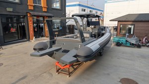 Bote Inflable PRO900 <span class=keywords><strong>de</strong></span> 900 cm con Casco <span class=keywords><strong>de</strong></span> Aluminio y Consola, Fabricado con Hypalon Achilles - Product Image 5