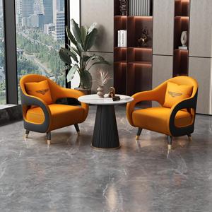 ชุดเก้าอี้โรงแรม หนังสีส้ม ดีไซน์ทันสมัย สำหรับพื้นที่ต้อนรับในล็อบบี้ ใช้ภายในอาคาร บรรจุโฟมอย่างดี ทนทาน - Product Image 1