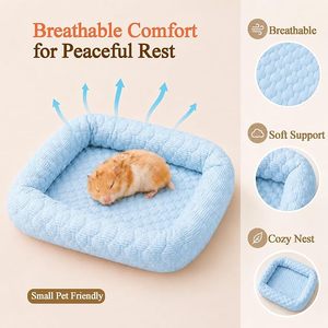 Tapete Refrescante de Seda Gelada para Animais de Estimação com Borda Acolchoada, Cama Antiderrapante para Verão para Porquinhos-da-Índia, Hamsters, Coelhos e Pequenos Animais de Estimação - Atacado - Product Image 2