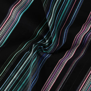 Bộ Sưu Tập Mới Bền Vững Tái Chế Polyester Spandex Dệt Kim Scuba <span class=keywords><strong>Moss</strong></span> <span class=keywords><strong>Crepe</strong></span> Sọc In Vải Cho Phụ Nữ Quần Áo - Product Image 5