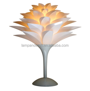 Lámpara de Mesa Decorativa Poly Bird con Pantalla de Lino Beige para Vestíbulo de Hotel, Habitación de Huéspedes, Sala de Estar y Dormitorio - Product Image 5