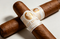 Étiquettes personnalisées pour bandeaux de cigares |   Bagues de cigares artistiques estampées à chaud et gaufrées sur papier texturé – Accessoires de cigares haut de gamme