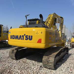 Excavatrice hydraulique Komatsu 240 d'occasion, configuration d'origine, faible consommation de carburant, export direct - Product Image 1