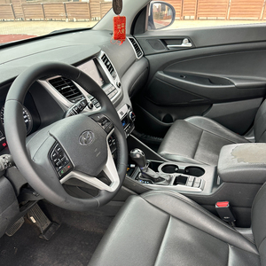 Auto Usado Barato de Segunda Mano para Trabajo, Familia o Viajes Diarios |   2016 para Hyundai Tucson Turbo |   LWD FWD |    R17 1.6T - Product Image 5