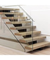 Escalier en tube carré moderne durable personnalisé avec surface antidérapante, garde-corps en verre pour usage intérieur dans les hôtels et villas, respectueux de l'environnement