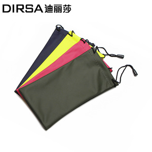 Dirsa Étui à lunettes de soleil en microfibre, rectangulaire, étanche, portable, couleur unie, 3-5,9 pouces, monture noire - Product Image 1