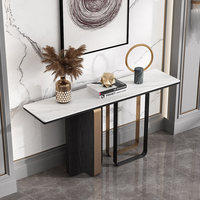 Table console d'entrée en métal de style italien, luxe léger, moderne et simple, armoire d'entrée, mur de couloir, vue sur le mur, plaque de roche