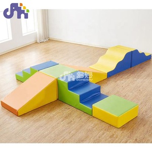 Set di Giochi per Asilo Nido con Attrezzature per Arrampicata in Legno e Giocattoli Morbidi per <span class=keywords><strong>Parchi</strong></span> <span class=keywords><strong>Divertimento</strong></span> e Scuole Materne - Product Image 4
