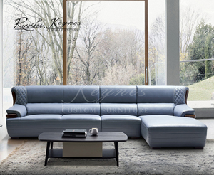 Canapé inclinable 3 places en cuir véritable Keynes, accoudoirs incurvés, structure en bois, bleu, design contemporain, pour la maison - Product Image 1