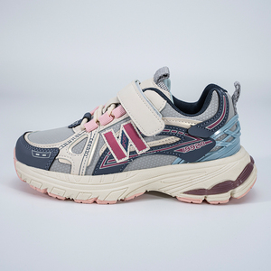 <span class=keywords><strong>Zapatillas</strong></span> Nuevas al por Mayor, <span class=keywords><strong>Zapatillas</strong></span> Deportivas Personalizadas con Logotipo de Letras en Negro y Azul, <span class=keywords><strong>Zapatillas</strong></span> Deportivas para Niños con Amortiguación de Aire - Product Image 2
