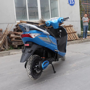 Moto Scooter Électrique Haute Vitesse 48V pour Adulte avec Super Puissance 2000W, Frein à Disque, Certifiée EEC/COC - Product Image 5