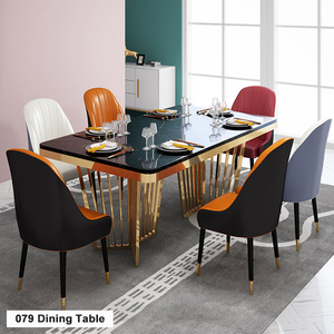 Table à manger minimaliste de luxe de la collection Alabaster avec marbre et acier inoxydable, personnalisable pour les intérieurs modernes - Product Image 6