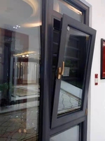 Fenêtres à battants inclinables et pivotants avec double vitrage, design moderne et minimaliste, cadre en PVC pour hôtel, salon, chambre et villa