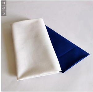 40s Tissu en coton peigné semblable à de la soie 135gsm Tissu Ripstop uni pour chemises et robes de garçons Style croisé pour vêtements et jupes - Product Image 3