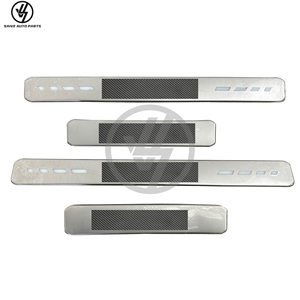 Estribos de Fibra de Carbono Seca Plateados Estilo B con Acabado Brillante para G Wagon Clase G W464 AMG G500 G63 G550, Piezas de Carrocería 2019-2024 - Product Image 1