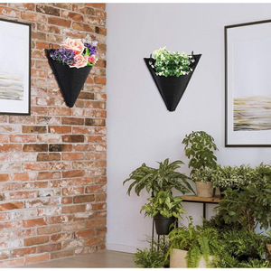 <b>Wall</b>-mounted succulent planter triangular <b>hanging</b> bag, indoor and outdoor gardening decorative plant <b>hanging</b> <b>basket</b>, flower pot - Product Image 4