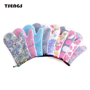 Usine directe tissu enveloppé bord <span class=keywords><strong>Silicone</strong></span> gants longue cuisine four à micro-ondes <span class=keywords><strong>cuisson</strong></span> isolation thermique gants barbecue gril nourriture - Product Image 4