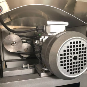 Machine d'automatisation industrielle pour l'épluchage <span class=keywords><strong>des</strong></span> cacahuètes, machine à éplucher les cacahuètes grillées, machine à éplucher les cacahuètes à peau rouge grillée - Product Image 4