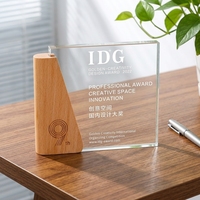 Trophée en verre gravé professionnel sur socle en bois pour récompense des employés et cérémonies d'entreprise – Trophées et récompenses – Trophée en bois