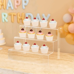 1 confezione da 3 livelli con <span class=keywords><strong>montante</strong></span> in acrilico trasparente da 9x6.25 pollici da ripiano <span class=keywords><strong>per</strong></span> Cupcake dolci da tavolo da collezione Action Figure - Product Image 4