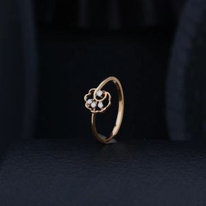 Bague florale en diamant véritable, bijoux fins élégants de créateur, étincelante, inspirée de la nature, déclaration de mode, cadeau de mariage - Product Image 1