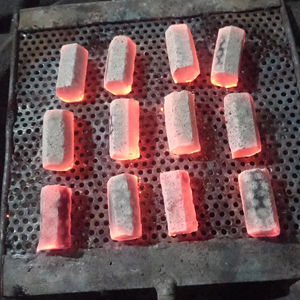 Carbón Vegetal de Cáscara de Coco Superior para Narguile: Combustión Duradera en Forma Hexagonal, un Producto Increíble - Product Image 1