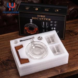 Luxury Tire Shape Whiskey Decanter Set Crystal Glass Liquor With Wooden Stand Accessories for Barware Gift Wholesale - Product Image 4