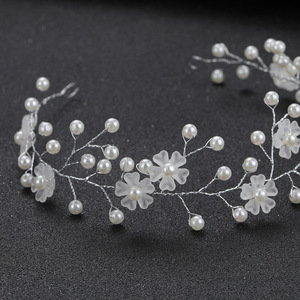 Ragazze carine Tiara floreale dolce per la festa con la fascia di fiori da sposa per bambini fiore di cristallo Tiara adorabile decorazione per capelli - Product Image 5