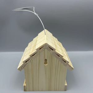 Mangeoire à oiseaux en bois 13x11.5x15.5 cm, style rectangulaire simple, durable, pour l'extérieur - Product Image 2