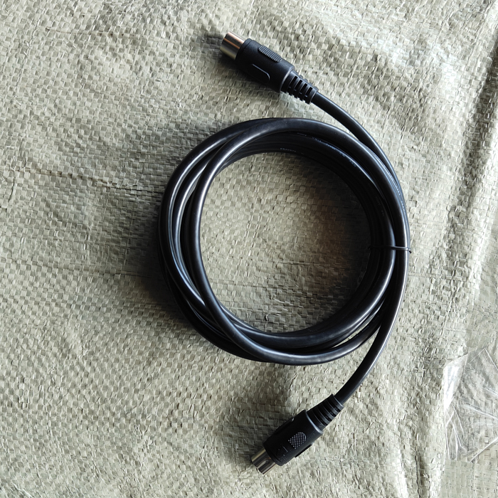 D1681 13-Pin Cable Synth for Roland GKC-5 VG-8 GR, Ideal for Audio