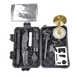 Nouvel équipement de plein air d'urgence de luxe Sos Super Kit de survie 35 en 1 Kit de premiers soins pour hommes Camping randonnée chasse pêche