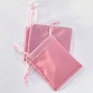 Pochette en velours 9x11cm avec cordon de serrage, sac de rangement pour bijoux, cadeaux et écouteurs, pour l'organisation et l'emballage - Product Image 2