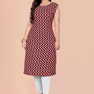 Crêpe rouge Premium Kurti nouvelle mode courte sans manches imprimé ethnique tenue décontracté pour la fête festive indien pakistanais - Product Image 1