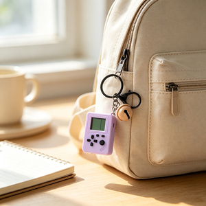 <span class=keywords><strong>Mini</strong></span> console de jeu porte-clés, pendentif de jeu rétro portable, jouet anti-stress, porte-clés promotionnels - Product Image 4