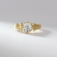 Bague en or massif 18 carats style Art Déco avec diamant de laboratoire 2 carats, inspirée de Hailey Bieber, collection de haute joaillerie, série Archives aux enchères