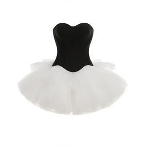 <span class=keywords><strong>Abito</strong></span> <span class=keywords><strong>Mini</strong></span> Nero Senza Spalline Personalizzato per Donna, Vestito Corto con Scollo a Cuore e Volant in <span class=keywords><strong>Tulle</strong></span> OEM/ODM per Vendita all'Ingrosso - Product Image 5