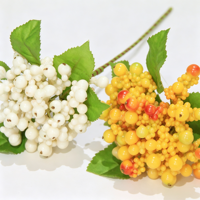 Vente en gros usine – Branche artificielle de baies jaunes de 30 cm avec feuilles, fausse branche de baies pour centre de table et arrangement floral