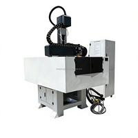 Machine de gravure CNC 6060 à prix avantageux pour matériaux publicitaires en métal, machine de découpe artisanale CNC